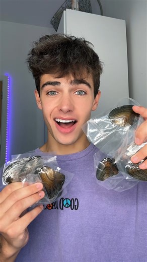 Making my mum a pearl necklace! 🥰 | Kyle Thomas