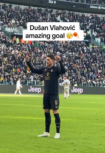 Dušan Vlahović's Amazing Goal Celebration Explained