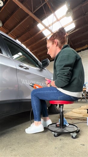 How to remove your signwriting (this voiceover especially at 50 secs is not professional advice and you should seek the advice of a professional regarding your specific situation) | Positive Signs