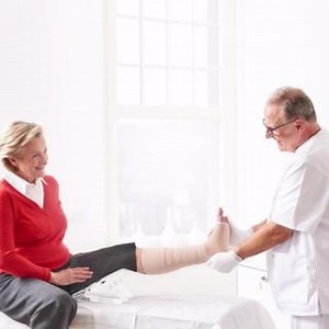 ️ Trust your strength with the Safe-Loc system from our 3-in-1 short...