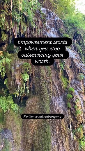 It’s easy to let validation from others shape how you see yourself. A compliment, a like, a promotion, or someone’s approval can feel like proof that you’re enough. But the truth is, your worth was never meant to be measured by someone else’s opinion. ✨ Real empowerment begins the moment you decide that who you are doesn’t depend on who notices. It’s built in quiet moments of self-respect when you honor your boundaries, stand by your values, and choose yourself even when it’s uncomfortable. 🌟 Y