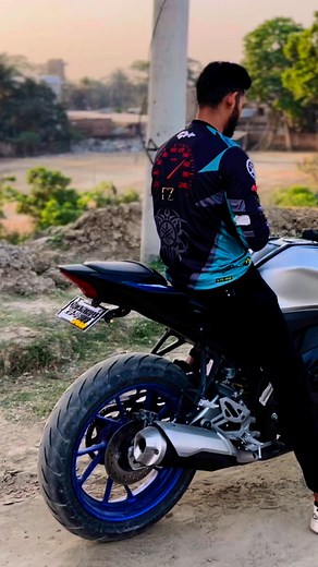 Power of তেলের টাকা ..🐸🐸 #foryouシ #funnyreels #funny #viralpost2025シ #viralvideoシ #training # | Smart Biker