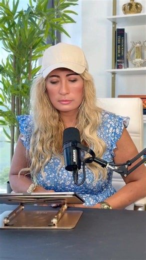 People who love deeply also get hurt deeply! ✨ Each time you're hurt and have tears, it doesn't mean you're being dramatic—you're just a FEELER. And that's not a weakness, that's a gift! Your capacity to feel deeply is the same capacity that allows you to love deeply, empathize deeply, and connect deeply with others. The world needs more people who feel everything—your sensitivity is your superpower, not your flaw! 🌟 Comment "FEELER" if you're embracing your deep-feeling nature as a gift! Subsc