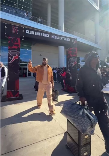 Sending our guys off in style 🤘#nfl #playoffs #houstontexans #fyp | nfl playoffs