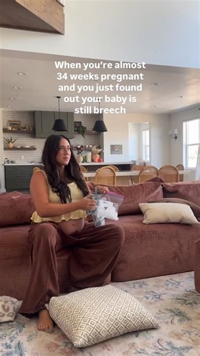 LO BEESTON on Instagram: "I asked on my stories for some tips on what to do to turn baby girl but leave them on this post what has worked for you so everyone can see that are wondering what to do like me :,)"