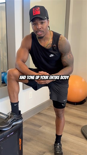Comment “LEAN” and I’ll message you my 2 week workout plan! Full body dumbbell workout for busy professionals over 35 All you need is a pair of dumbbells: 10 Goblet Squats 10 Bicep Curls 10 Romanian Deadlifts (RDLs) 10 Floor Chest Presses 10 Rows 10 Seated Ab Twists Do this circuit 3 times through. Rest 60-90 seconds between rounds. This hits every major muscle group, builds strength, and takes 30 minutes. Perfect for busy high achieving professionals who want to feel confident and look good in 