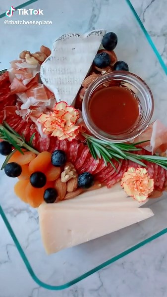 Marissa Mullen on TikTok