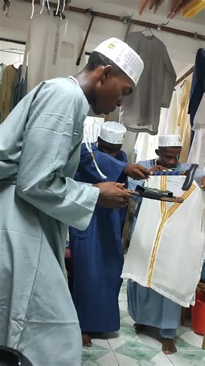 Merci pour vos soutiens peuples comoriens@Sem10 le danseur 🕺 #🇰🇲