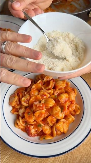10-Minute Restaurant Quality Shrimp Pasta 🍝🍤