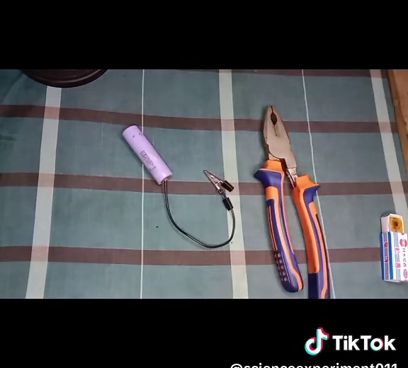 science experiment#science related video#DC #motor#science #viralvideo #fouryoupage