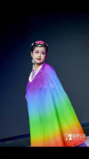民族民间舞#独舞剧目顶尖舞者赛场的少数民族独舞剧目《五彩彝裳》难度系数直接拉到了顶峰， #dance #chinesedancer #舞蹈 #練舞 #douyin #才藝 #一起跳舞 # #kpop