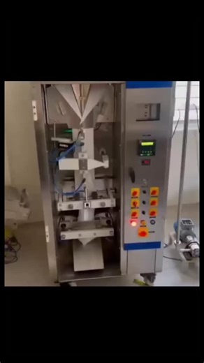 Technology 🧠 on Instagram: "Automatic milk packing machines are a perfect example of how modern technology simplifies everyday life. These machines are designed to pack milk quickly, accurately, and hygienically, ensuring that fresh milk reaches consumers in perfect condition. The process starts with pasteurized and chilled milk being stored in a stainless-steel balance tank. This tank maintains a steady flow and prevents contamination. From the tank, milk moves through food-grade pipes into th