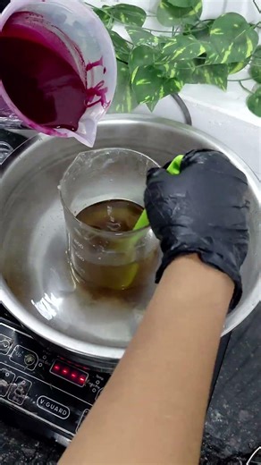 Reselling താൽപ്പര്യം ഉള്ളവർ contact ചെയ്യുക 9544041678 #lipbalm #mehndi #lipcare #shorts