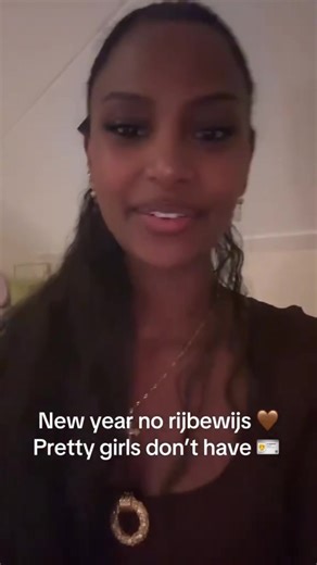 Kijken naar Jjuannitooo op Voor Jou