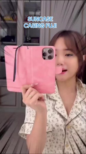 Explore the Fuji Model Flip Case from SUNCASE