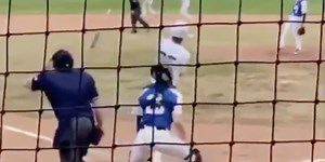 Watch Andruw Jones' son flip his bat to outer space