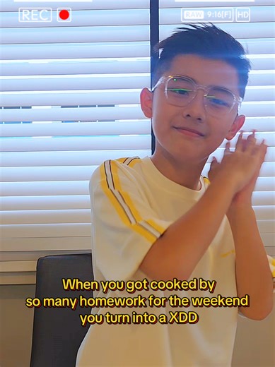 Weekend Homework Struggles: A Relatable Experience