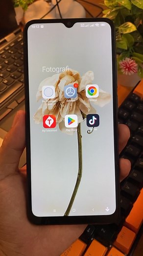 284K views · 4.6K reactions | Cara Mengubah Kamera HP Android Kita Dengan Kamera Iphone Terbaru #tutorial #tipsdantrik #videofacebook | Bambang Tutorial | Facebook