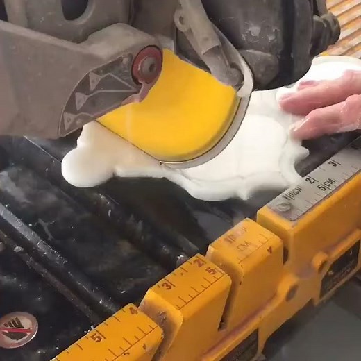 Cutting Arabesque Marrakesh Marble Mosaic Tile with a Wet Tile Saw