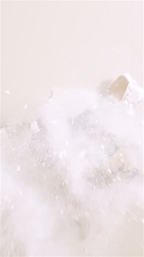 Our DuraHide M-Pact gloves have your back. Extreme abrasion resistance and TPR knuckle protection mean you can take a hit without missing a beat. #MechanixWear #WhatYouWearMatters #MPact | Mechanix Wear