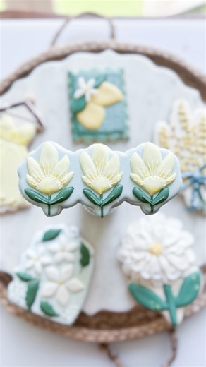 💫Recipe in Highlights-WOW, that comment really stung. Five years of perfecting my craft, countless happy customers, and soft, buttery cookies that people rave about--here's the wonderful recipe I use. Try it for yourself 🤤 #cookiedecoratingvideo #cookierecipe #royalicingcookie #flowercookies #asmrlove | Oh Baby Bakery