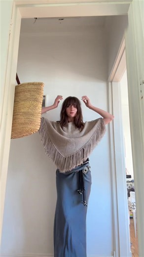 free knit poncho pattern on my website ;)