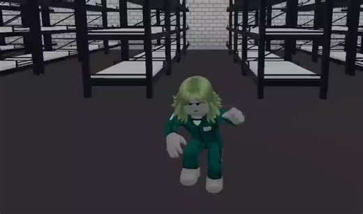 in squid game roblox mangle song #beetlejuicebeetlejuice #crossover #squidgame2 #roblox #mangle