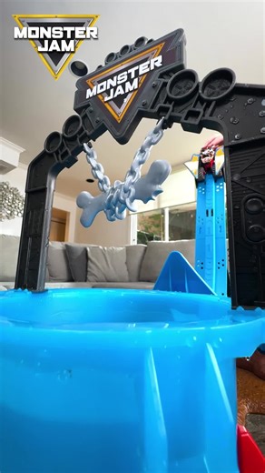 Monster Jam on Instagram: "Monster Jam® color change action! Monster Mutt Dalmatian goes from muddy to clean and back again. Monster Jam Mud Blaster Dunk Tank - the perfect Easter gift! Available at your local Target retailers."