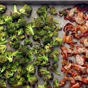 12K views · 61 reactions | This Roasted Broccoli Salad is EVERYTHING! Bright lemon, crisped-up bacon, tangy feta, and it’s all built around a big bowl of roasted broccoli. A true hero of a meal!  https://pyum.co/37XFBVR | Pinch of Yum | Facebook