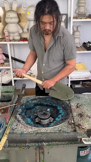 Clean the cotton candy machine | Cotton Candy Guy