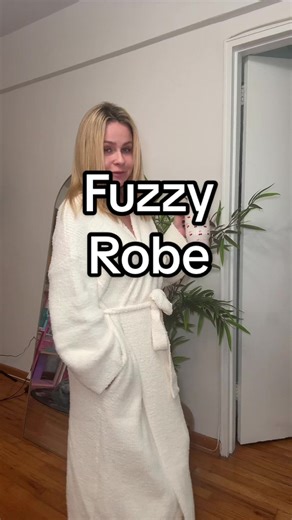 Cozy long women’s robe made with a lightweight yet ultra-soft fuzzy fabric that feels plush without feeling heavy. This all-season lounge robe is perfect for spring mornings, cool summer nights, and cozy winter evenings. Designed for everyday comfort while getting ready, relaxing at home, or winding down at night. Soft, breathable, and effortlessly cozy with a relaxed fit that feels luxurious and easy to wear. #womensrobe #softloungewear #cozyathome