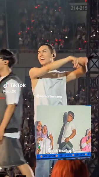 DK and Vernon's Fun Reaction to Carat Dancing