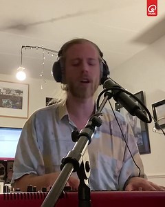62K views · 203 reactions | Deze week een luisteraar die via een audioberichtje in Stephan's Pianobar terecht kwam! Gemist? Check snel https://qrad.io/3m14uIh  | Qmusic - Nederland | Facebook
