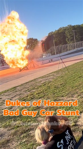 MASSIVE CAR ROLLOVER AT DUKES OF HAZZARD STUNT SHOW! 🔥 #dukesofhazzard #generallee #carstunts