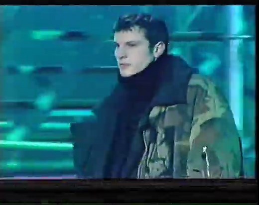 Raf Simons Autumn-Winter 2001-2002 "Riot! Riot! Riot!" Runway Show [VHS Rip]