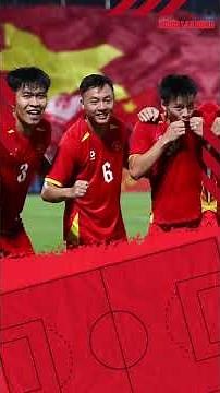 Diện mạo khác lạ của U22 Việt Nam | Ngoài đường piste #shorts