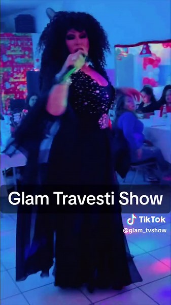 Glam Travesti Show en Monterrey: Una Noche de Diversión