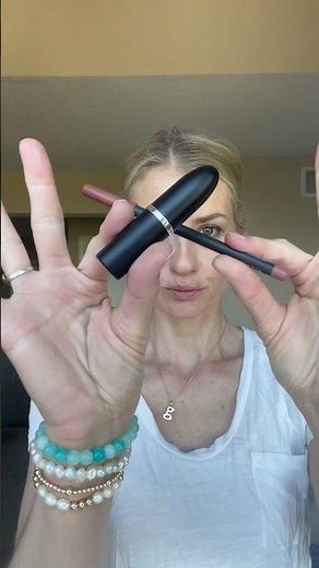 MAC Cosmetics MACXimal Sleek Satin Crème Cup MAC Lipliner Boldly Bare - Nude Pink Lip #maccosmetics