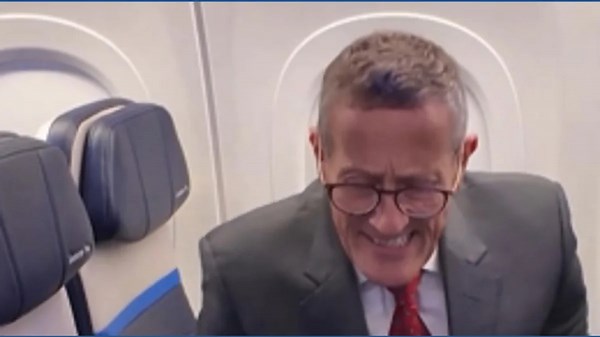 United removing middle seats