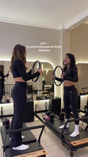Bloquée en Fente Latérale - Exercice de Pilates