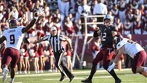 Silvers’ sideline dance leaves Troy Trojans shuddering