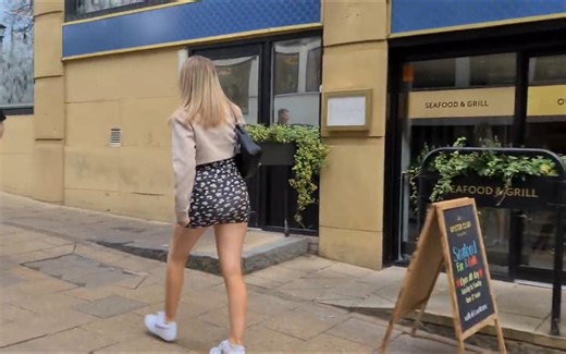 老地方继续开始吓唬人