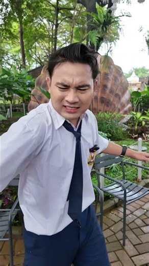 THE SHARK IS HUGE AND VERY SCARY 😭😭 #syrlrmd