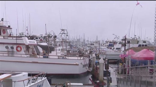 2 rescued after military plane crashes into San Diego Bay