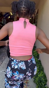 For the nosey neighbors 😂 @ #funnycouplevideos #couplememe #noseyneighbors -7255350206181510442 | Rylee Walker