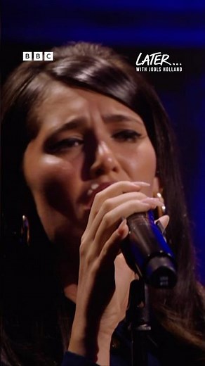 ‘Die On This Hill’ on Later… ❤️ @siennaspiro @joolsholland #Later #SiennaSpiro