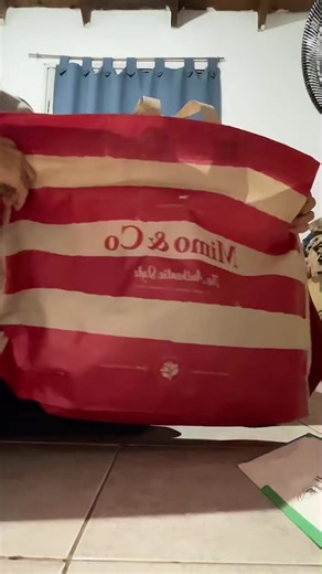 Haul de la ropa de la escuela si quieren esa ropa preciosa de acá hasta a la luna es todo ropa de @Mimo & Co y cheecky jejejej