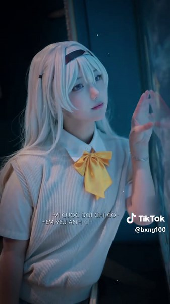 Firefly Cosplay in Honkai Star Rail