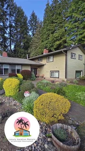 Moody Farmhouse | Peaceful PNW Retreat in Albany, Oregon
