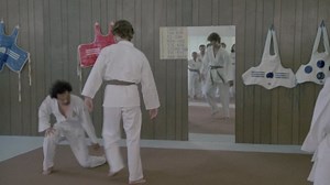 Alley.Cat.1984.2160p.4K.BluRay.x265.10bit.AAC5.1-[YTS.MX]